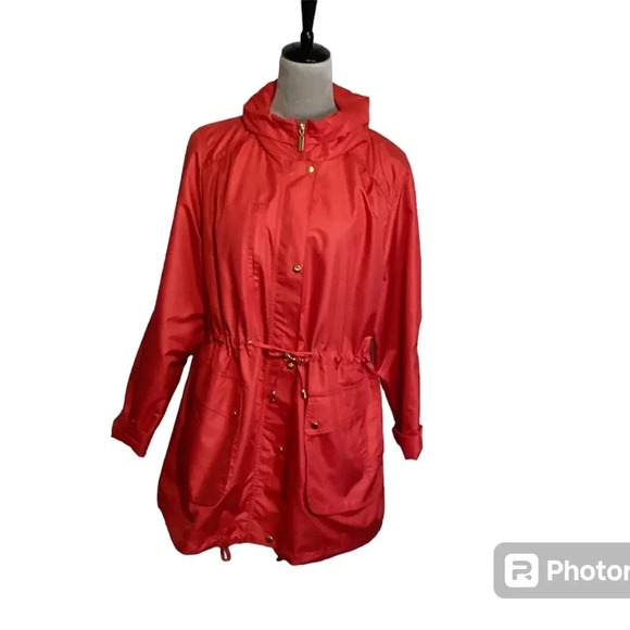 Centigrade outerwear SZ L red windbreaker hooded classic lightweight #509 - Picture 1 of 9